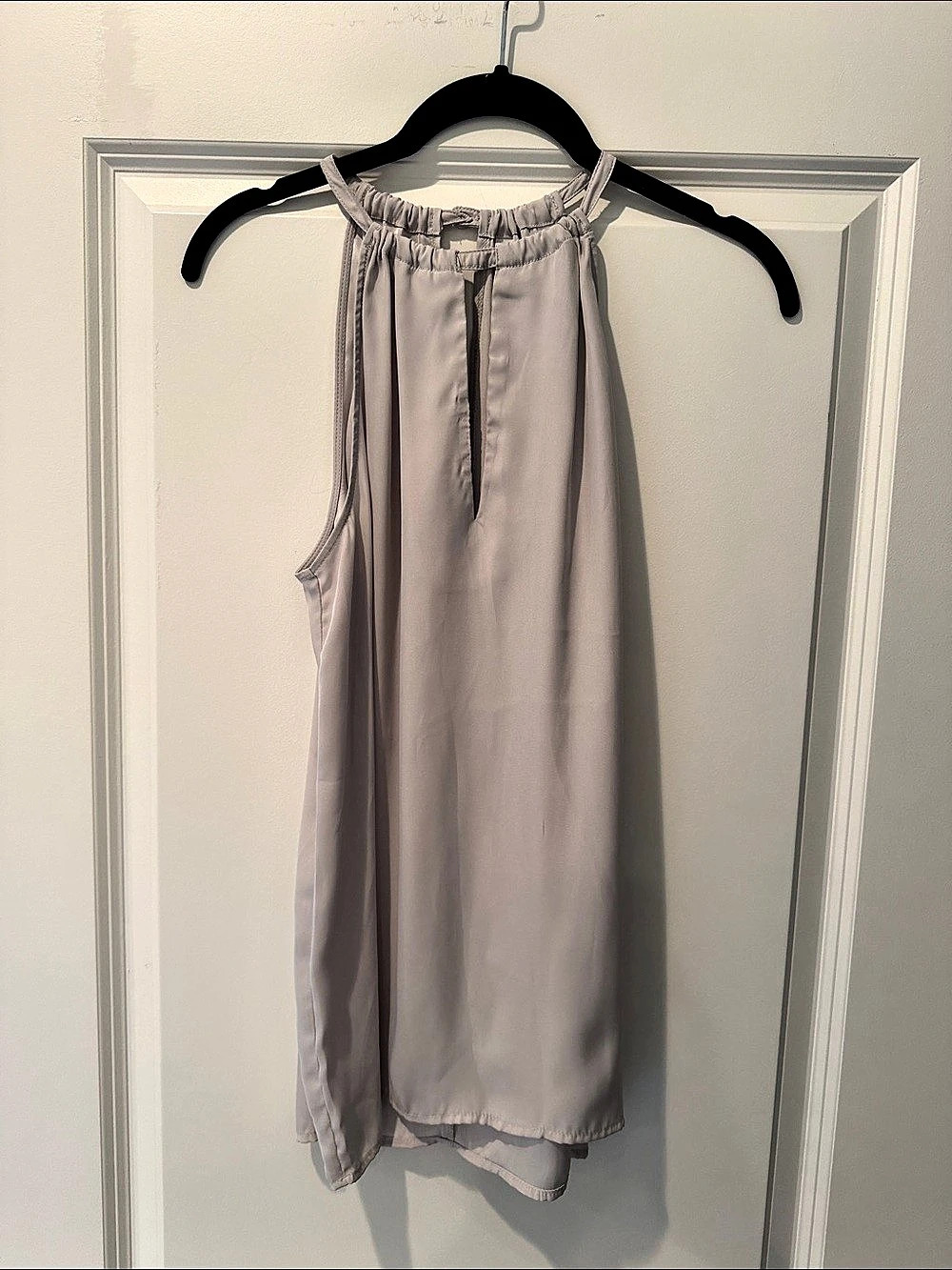 BB Dakota Women's Top in Gray Size Small NWT